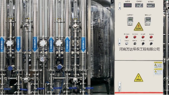 反滲透水處理裝置多少錢？那個廠家的反滲透設備好？